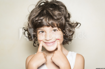 Stop acting so childlike! (어린애처럼 굴지 말라!)